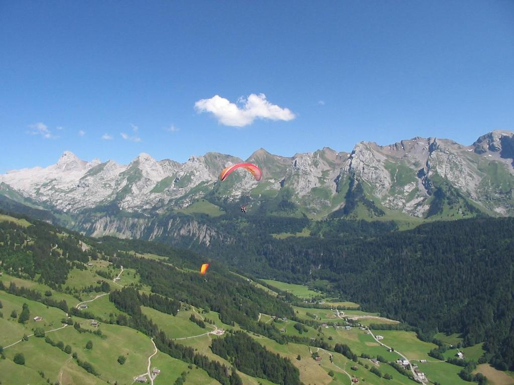 Location D'Appartements - La Residence La Clusaz Luaran gambar